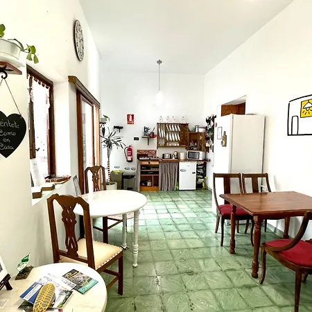 El Del Cubo 호스텔 San Juan de la Rambla