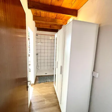 El Del Cubo Ostello *