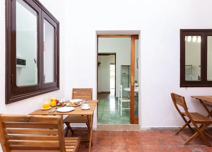 El Del Cubo Hostel *